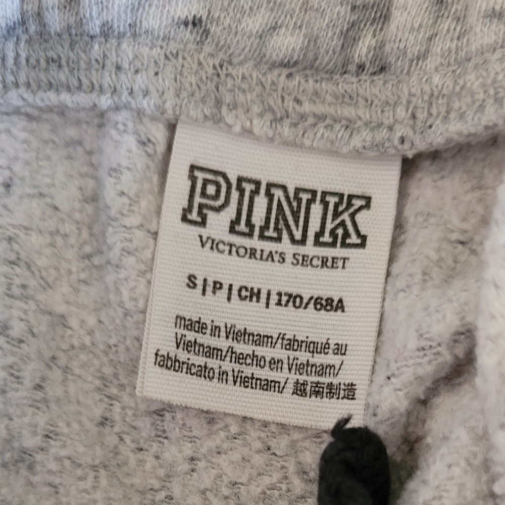 Pink - Picture 3 of 3